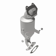 Load image into Gallery viewer, Magnaflow 14-16 Ram ProMaster 1500/2500/3500 V6 3.6L CARB Compliant DirectFit Catalytic Converter
