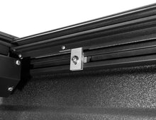 Load image into Gallery viewer, Roll-N-Lock 2020 Jeep Gladiator 5ft bed (w/ Trail Rail System) M-Series Retractable Tonneau Cover
