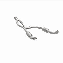 Load image into Gallery viewer, MagnaFlow 20-21 Ford Transit-150 Single Underbody V6 3.5L RWD Direct-Fit Catalytic Converter
