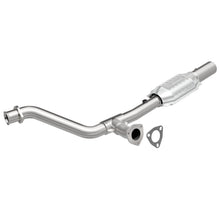 Load image into Gallery viewer, MagnaFlow Conv DF 2003 Dodge Ram 2500 Pickup Truck 5.7L 2WD
