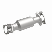 Load image into Gallery viewer, MagnaFlow Conv Direct Fit 2011 Kia Sorento 3.5 Underbody
