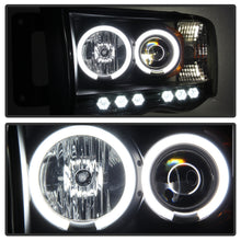 Load image into Gallery viewer, Spyder Dodge Ram 1500 02-05 03-05 Projector Headlights CCFL Halo LED Blk Smke PRO-YD-DR02-CCFL-BSM
