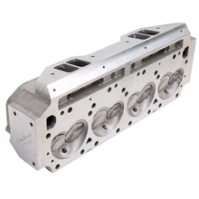 Load image into Gallery viewer, Edelbrock Big-Block Chrysler Victor B/Rb Heads w/ Valves
