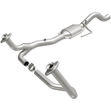 Load image into Gallery viewer, Magnaflow Conv DF 00-03 Dodge Dakota 3.9L/5.9L 4WD (49 State)
