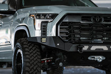 Load image into Gallery viewer, DV8 Offroad 22-23 Toyota Tundra MTO Series Front Bumper
