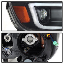 Load image into Gallery viewer, xTune Chevy Colorado 15-17 Halogen Only Projector Headlights - DRL - Black PRO-JH-CCO04-LBDRL-BK
