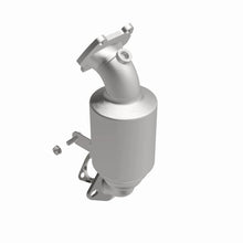 Load image into Gallery viewer, Magnaflow 14-16 Ram ProMaster 1500/2500/3500 V6 3.6L CARB Compliant DirectFit Catalytic Converter
