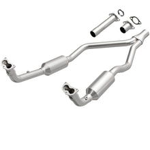 Load image into Gallery viewer, MagnaFlow Conv Direct Fit 90-93 Land Rover Range Rover 3.9L V8
