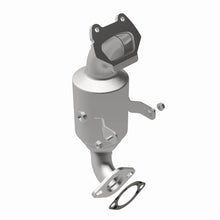 Load image into Gallery viewer, Magnaflow 14-16 Ram ProMaster 1500/2500/3500 V6 3.6L CARB Compliant DirectFit Catalytic Converter
