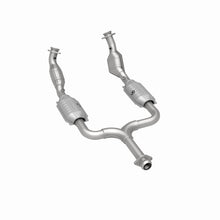 Load image into Gallery viewer, MagnaFlow Conv DF 99/01-03 Ford Mustang 3.8L
