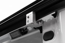 Load image into Gallery viewer, Retrax 14-18 Chevrolet/GMC / 2015+ 2500/3500 / 2019 1500 Legacy/Ltd. (5.8ft. Bed) Retrax IX
