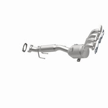 Load image into Gallery viewer, MagnaFlow 14-15 Ford Transit Connect OEM Grade Federal/EPA Compliant Manifold Catalytic Converter
