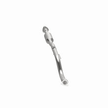 Load image into Gallery viewer, MagnaFlow 2009 Chevrolet Express 4500 V8 6.0L Right Underbody Catalytic Converter
