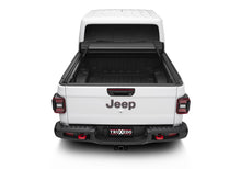 Load image into Gallery viewer, Truxedo 2020 Jeep Gladiator 5ft Sentry CT Bed Cover
