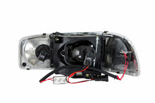 Load image into Gallery viewer, ANZO 1999-2006 Gmc Sierra 1500 Projector Headlights w/ Halo Chrome
