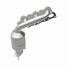 Load image into Gallery viewer, Magnaflow Conv DF 04-08 Grand Vitara V6 2.7L PS

