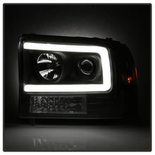 Load image into Gallery viewer, Spyder 99-04 Ford F250 Super Duty Projector Headlights - Light Bar - Black PRO-YD-FF25099V2-LB-BK
