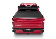 Load image into Gallery viewer, Truxedo 19-20 GMC Sierra &amp; Chevrolet Silverado 1500 (New Body) 6ft 6in Sentry CT Bed Cover
