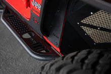 Load image into Gallery viewer, DV8 Offroad 20-23 Jeep Gladiator JT Slim Fender Flares
