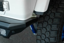 Load image into Gallery viewer, DV8 Offroad 18-23 Wrangler JL FS-7 Series Rear Bumper
