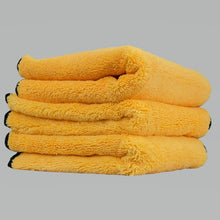 Load image into Gallery viewer, Chemical Guys Professional Grade Microfiber Towel w/Silk Edges - 16in x 16in - 3 Pack
