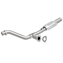 Load image into Gallery viewer, MagnaFlow Conv DF 2003 Dodge Ram 2500 Pickup Truck 5.7L 2WD
