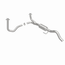 Load image into Gallery viewer, MagnaFlow Converter Direct Fit California Grade 00-01 Dodge Durango 5.9L

