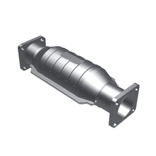 Load image into Gallery viewer, MagnaFlow Conv Chevrolet-Geo-Isuzu 13.2X6.5X4
