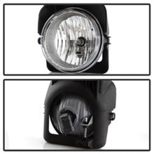 Load image into Gallery viewer, Spyder GMC Sierra 1500/2500 03-06/Sierra 1500HD/2500HD 03-06 OEM Fog Lightswo/switch Clear FL-GS03-C
