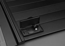 Load image into Gallery viewer, Retrax 2022 Nissan Frontier Crew Cab 5ft. Bed RetraxPRO MX
