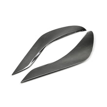 Load image into Gallery viewer, Seibon 2020 Toyota GR Supra OEM-Style Carbon Fiber Door Garnish
