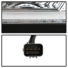 Load image into Gallery viewer, Spyder Jeep Grand Cherokee 05-06 Version 2 Light Bar LED Tail Lights - Chrome
