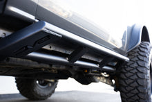 Load image into Gallery viewer, DV8 Offroad 21-23 Ford Bronco FS-15 Series 2-Door Rock Sliders
