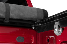 Load image into Gallery viewer, Lund 19-23 Chevrolet Silverado 1500 6.5ft Bed Genesis Elite Roll Up Tonneau - Black
