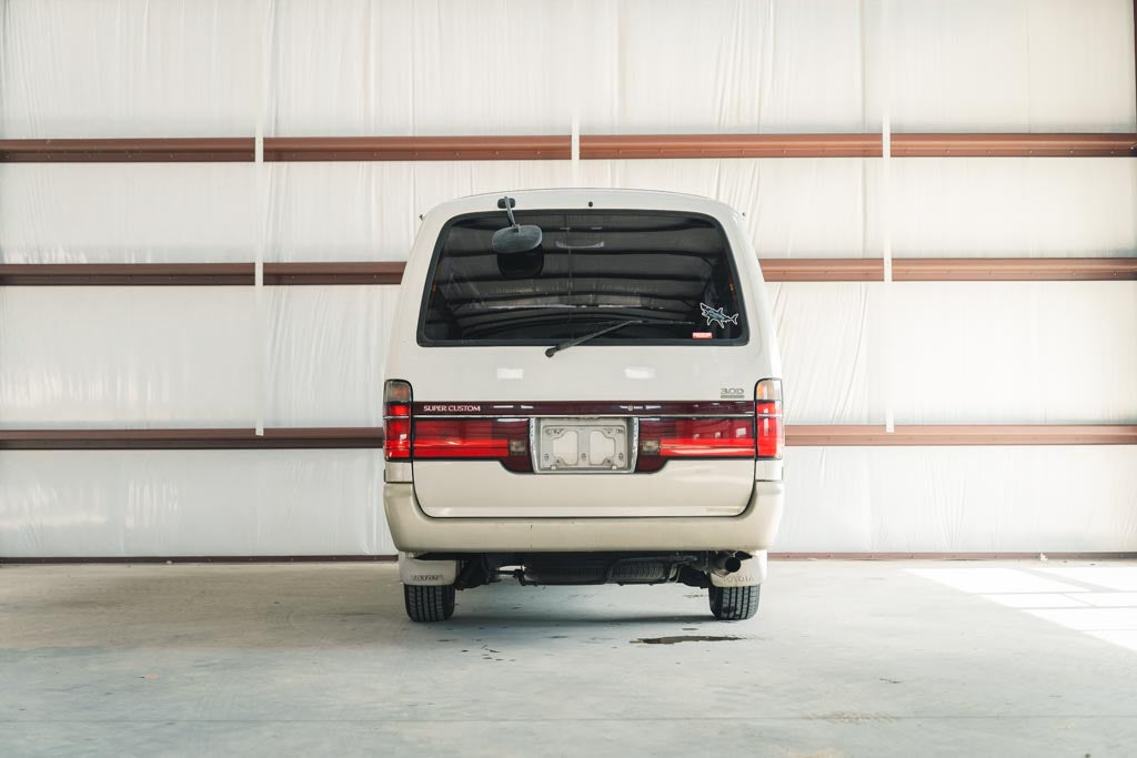 1996 Toyota Hiace – Oishii imports