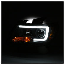 Load image into Gallery viewer, Spyder 15-17 Chevy Colorado Projector Headlights - Light Bar LED - Black (PRO-YD-CCO15-LBDRL-BK)
