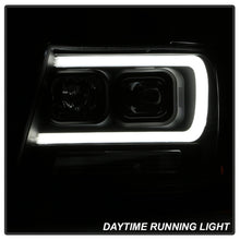Load image into Gallery viewer, Spyder 07-14 Chevy Suburban/1500/2500/Tahoe V2 Projector Headlights All Blk PRO-YD-CSUB07V2-DRL-BKV2
