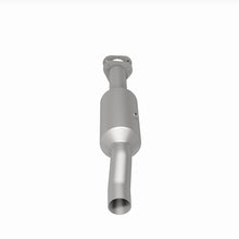 Load image into Gallery viewer, MagnaFlow 16-19 Ford E-450 Super Duty Base V10 6.8L Underbody Direct-Fit Catalytic Converter
