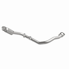 Load image into Gallery viewer, Magnaflow Conv DF 10-13 Land Rover LR4 V8 5.0L OEM Underbody
