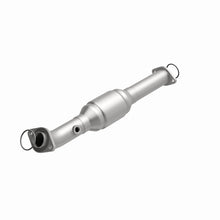 Load image into Gallery viewer, MagnaFlow Conv DF 05-09 Toyota Tacoma 4.0L P/S Rear
