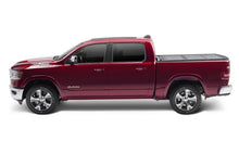 Load image into Gallery viewer, UnderCover 99-11 Dodge Dakota 5.5ft Flex Bed Cover
