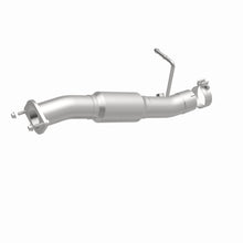 Load image into Gallery viewer, Magnaflow Conv DF 2001-2006 Chevrolet Silverado 3500
