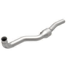 Load image into Gallery viewer, MagnaFlow Conv DF 06- GM Silv/Sierra 6.6L
