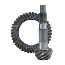 Load image into Gallery viewer, Yukon Gear High Performance Gear Set For Model 35 IFS Reverse Rotation in a 4.11 Ratio
