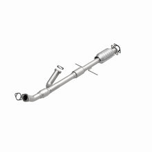 Load image into Gallery viewer, MagnaFlow Conv DF 00-01 Hyundai Sonata 2.5L
