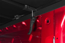 Load image into Gallery viewer, Tonno Pro 20-21 GM 2500/3500HD 8ft w/o Factory Side Storage Boxes Tonno Fold Tri-Fold Tonneau Cover

