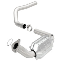 Load image into Gallery viewer, MagnaFlow Conv DF 03-06 Hummer H2 6.0L D/S
