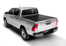 Load image into Gallery viewer, UnderCover 16-18 Toyota Tacoma 5ft Flex Bed Cover

