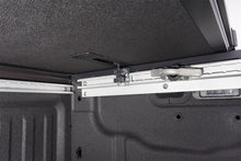 Load image into Gallery viewer, Extang 05-16 Nissan Frontier(5ft Bed) (w/ or w/o Track Sys) (5ft) Solid Fold 2.0
