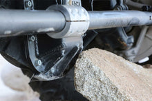 Load image into Gallery viewer, Fabtech Diff Cover Rear M210 Axle

